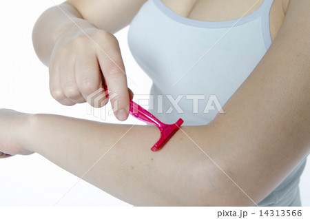 女性　手元　美容　ケア　レーザー　剃る　ビューティー 14313566