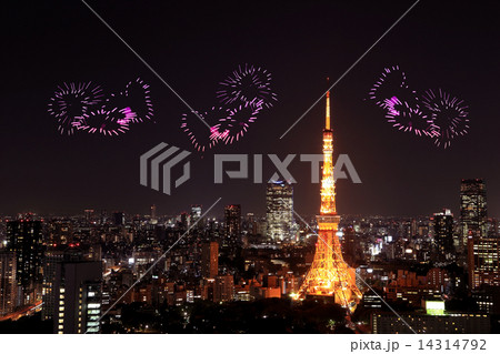 heart sparkle Fireworks celebrating over Tokyo cityscape at nigh 14314792