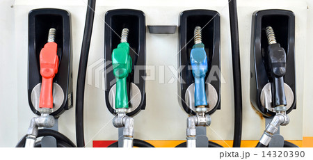 Petrol pump 14320390