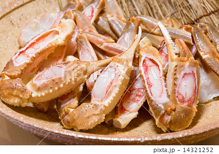 カット済みズワイガニ 14321252