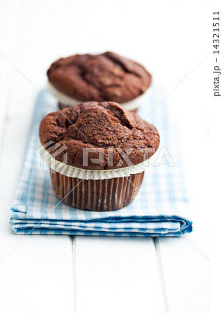 chocolate muffins 14321511