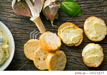 bruschetta with herb butter bruschetta with herb butter 14321677
