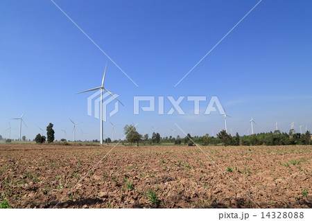 Wind turbine producing alternative energy Wind turbine producing alternative energy 14328088