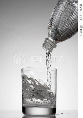 Mineral water Mineral water 14329650