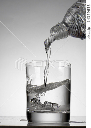 Mineral water 14329658