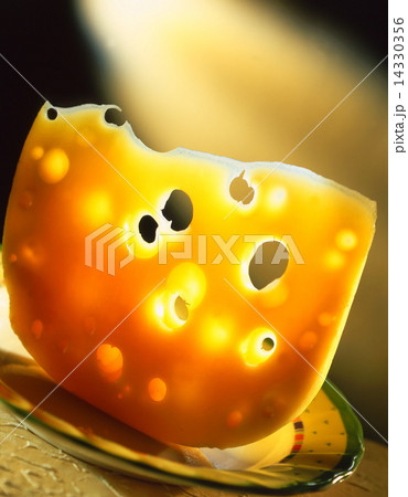 cheese 14330356