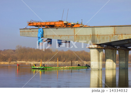 River Bridge Under Construction River Bridge Under Construction 14334032