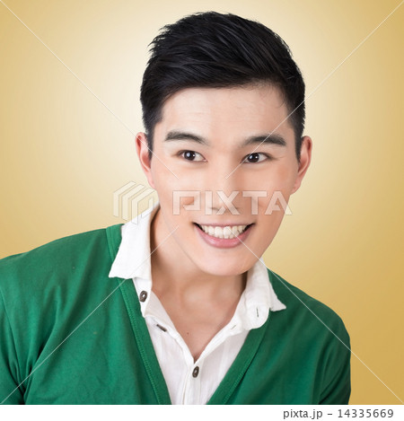 Funny facial expression 14335669