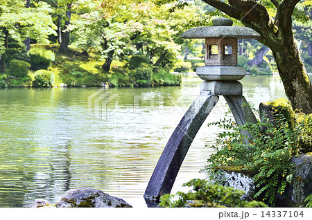 兼六園 徽軫灯籠 兼六園 徽軫灯籠 14337104