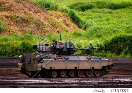 ライトタイガー 89式装甲戦闘車 89FV 2014年 富士総合火力演習 ライトタイガー 89式装甲戦闘車 89FV 2014年 富士総合火力演習 14337307