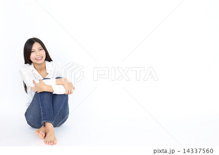 20代日本人女性 14337560