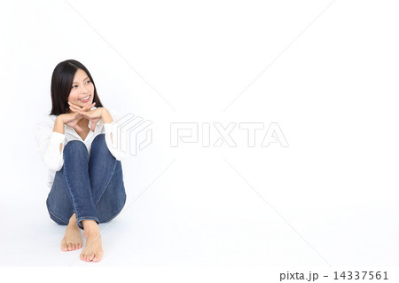 20代日本人女性 14337561