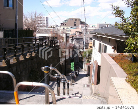 東京都文京区本郷の炭団坂（たどんざか） 14341679