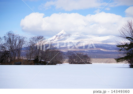 １月の駒ケ岳（北海道） 14349360