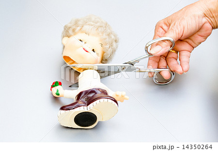 cut head doll with scissors cut head doll with scissors 14350264