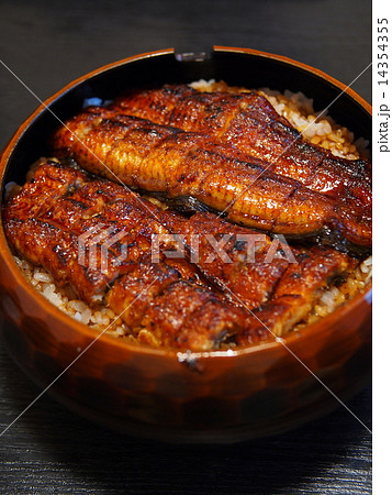 名古屋名物 「ひつまぶし」 名古屋名物 「ひつまぶし」 14354355