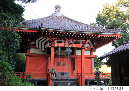 福島県いわき市久之浜町にある「波立薬師」 14363884