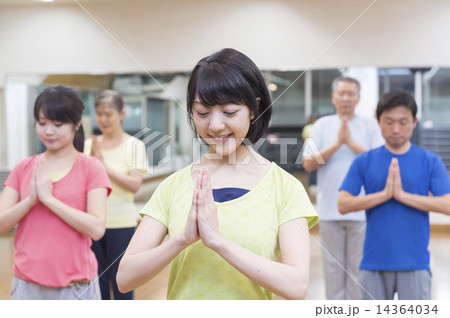 ヨガレッスン ヨガレッスン 14364034