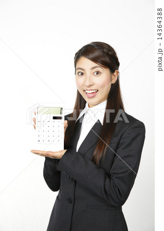 電卓　女性 14364388
