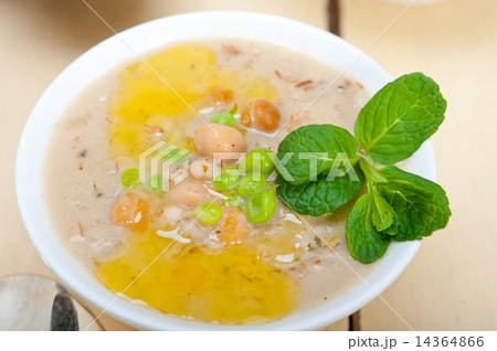 Hearty Middle Eastern Chickpea and Barley Soup Hearty Middle Eastern Chickpea and Barley Soup 14364866