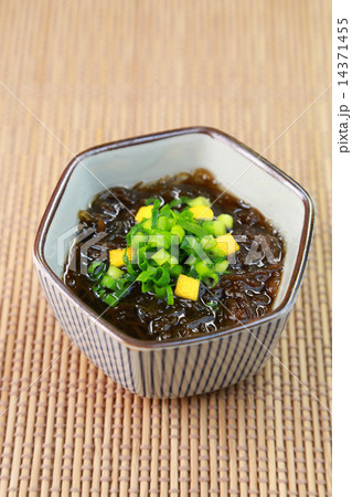 モズク酢 14371455