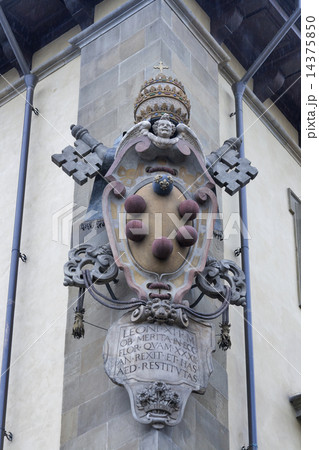 Medici family stone coat of arms in Florence 14375850