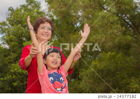 Grandmother and Granddaughter 14377182