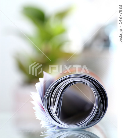 Roll of newspaper Roll of newspaper 14377983