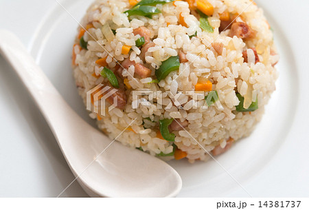 チャーハン 14381737