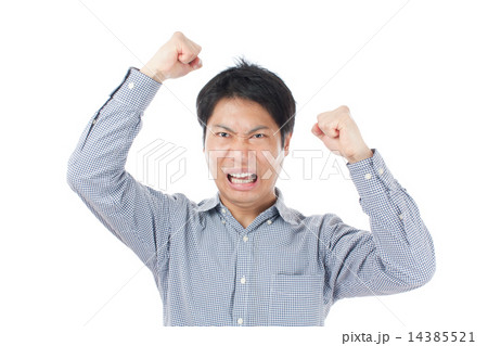 怒る男性 14385521