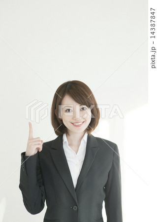 女性会社員 14387847