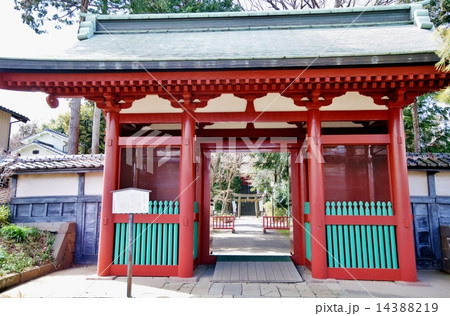 仙波東照宮の随身門 14388219
