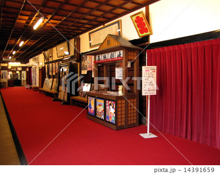 福岡県飯塚市の嘉穂劇場 14391659