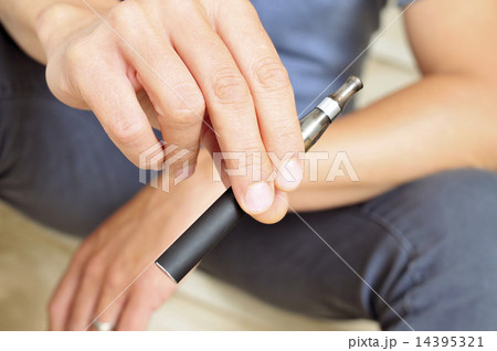 vaping with an electronic cigarette 14395321