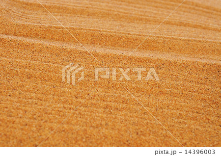 raked sand background raked sand background 14396003