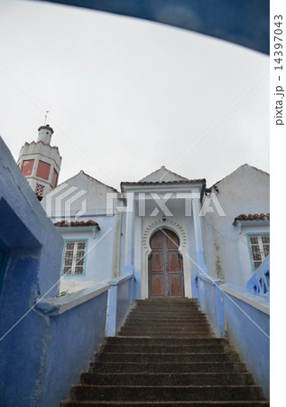 シャウエンのシディア・アリ・ベン・ラシッド・モスクのファサード 14397043