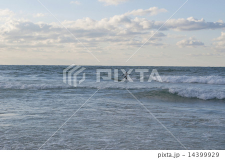 夕暮れの海 夕暮れの海 14399929