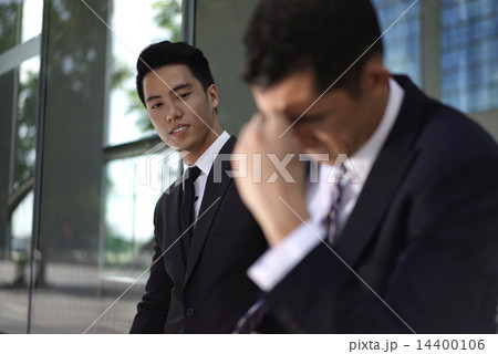 Counseling a colleague over bad news Counseling a colleague over bad news 14400106