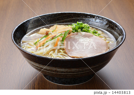 ラーメン 14403813