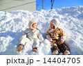 雪遊び 14404705