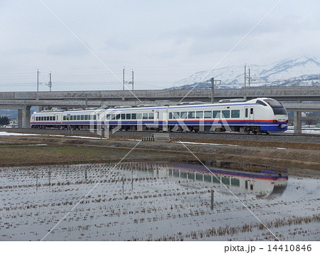 E653系しらゆき　水鏡 14410846