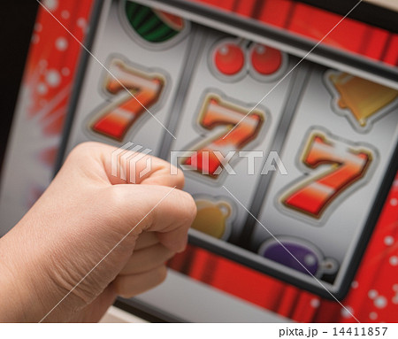 スロットのイメージ 777 14411857