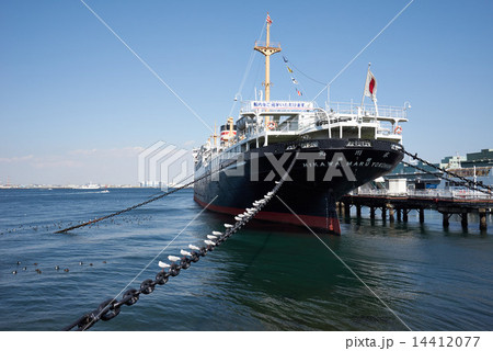 山下公園の観光船氷川丸 14412077