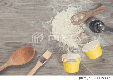 Various baking tools from overhead view 14419337