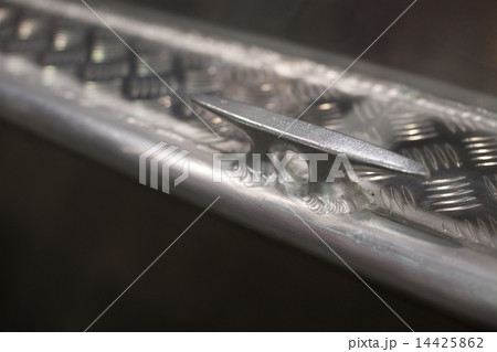 Close-up of a boat cleat 14425862
