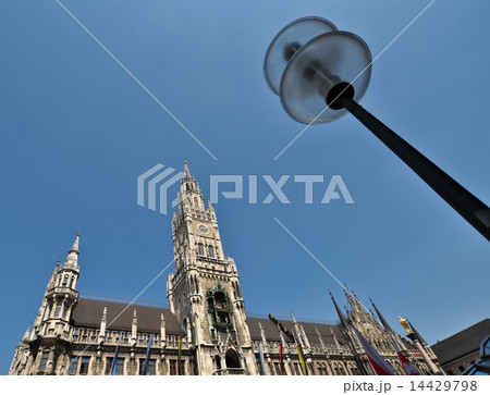 central tower of Neues Rathaus,   Munich, Germany 14429798