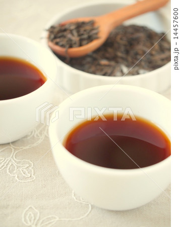 プーアール茶（縦位置） 14457600