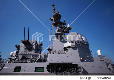 護衛艦 てるづき ( 海上自衛隊 横須賀基地 ) 護衛艦 てるづき ( 海上自衛隊 横須賀基地 ) 14458098