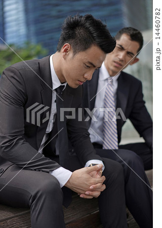 Counseling a colleague over bad news Counseling a colleague over bad news 14460782