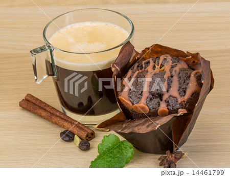 Coffee with cupcake 14461799